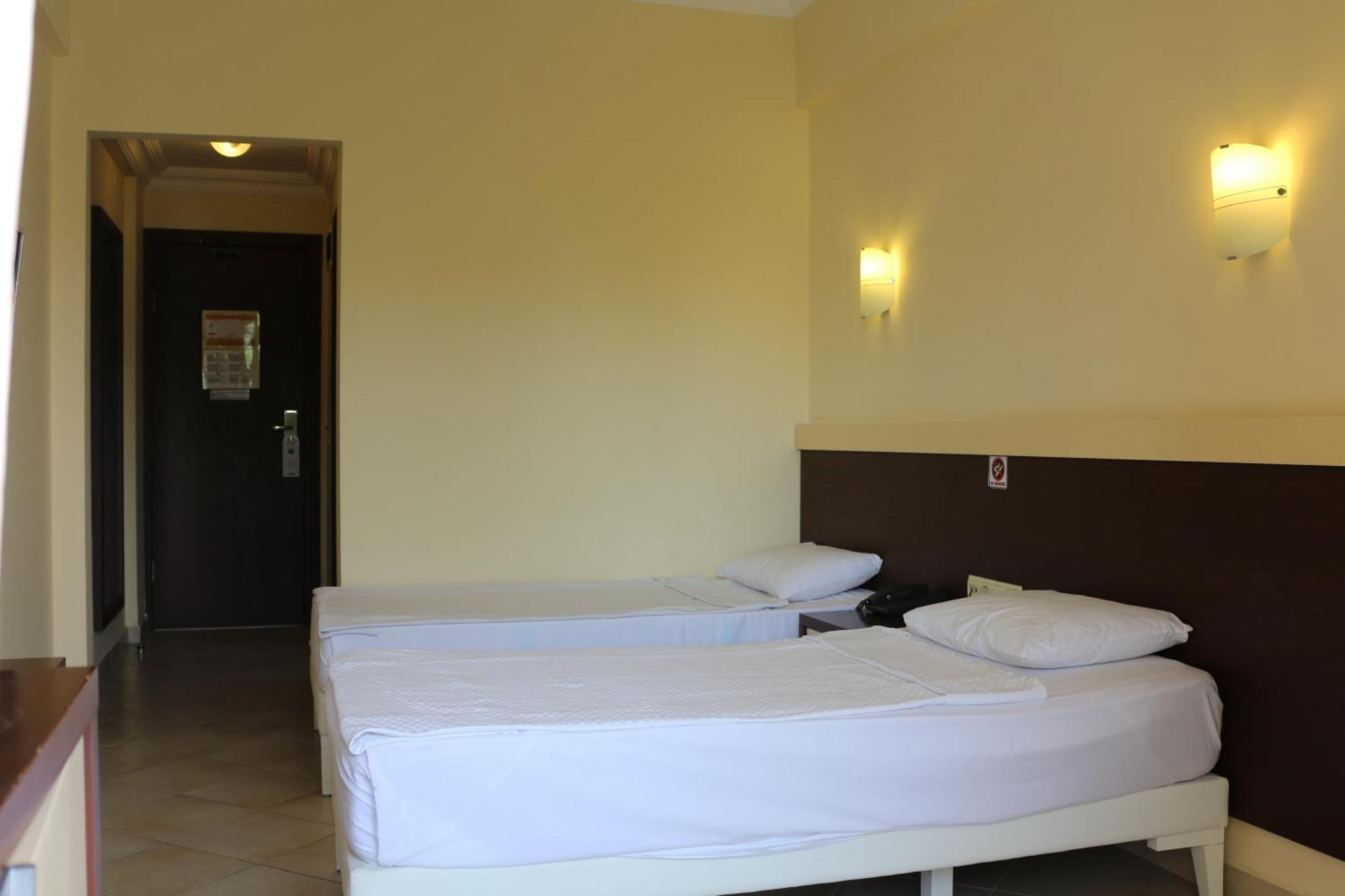 Kleopatra Hotel Alanya Buitenkant foto