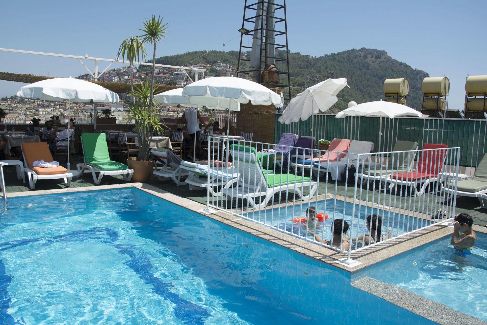 Kleopatra Hotel Alanya Buitenkant foto