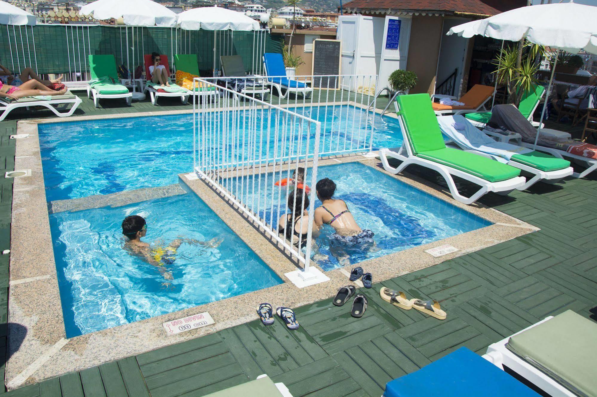 Kleopatra Hotel Alanya Buitenkant foto