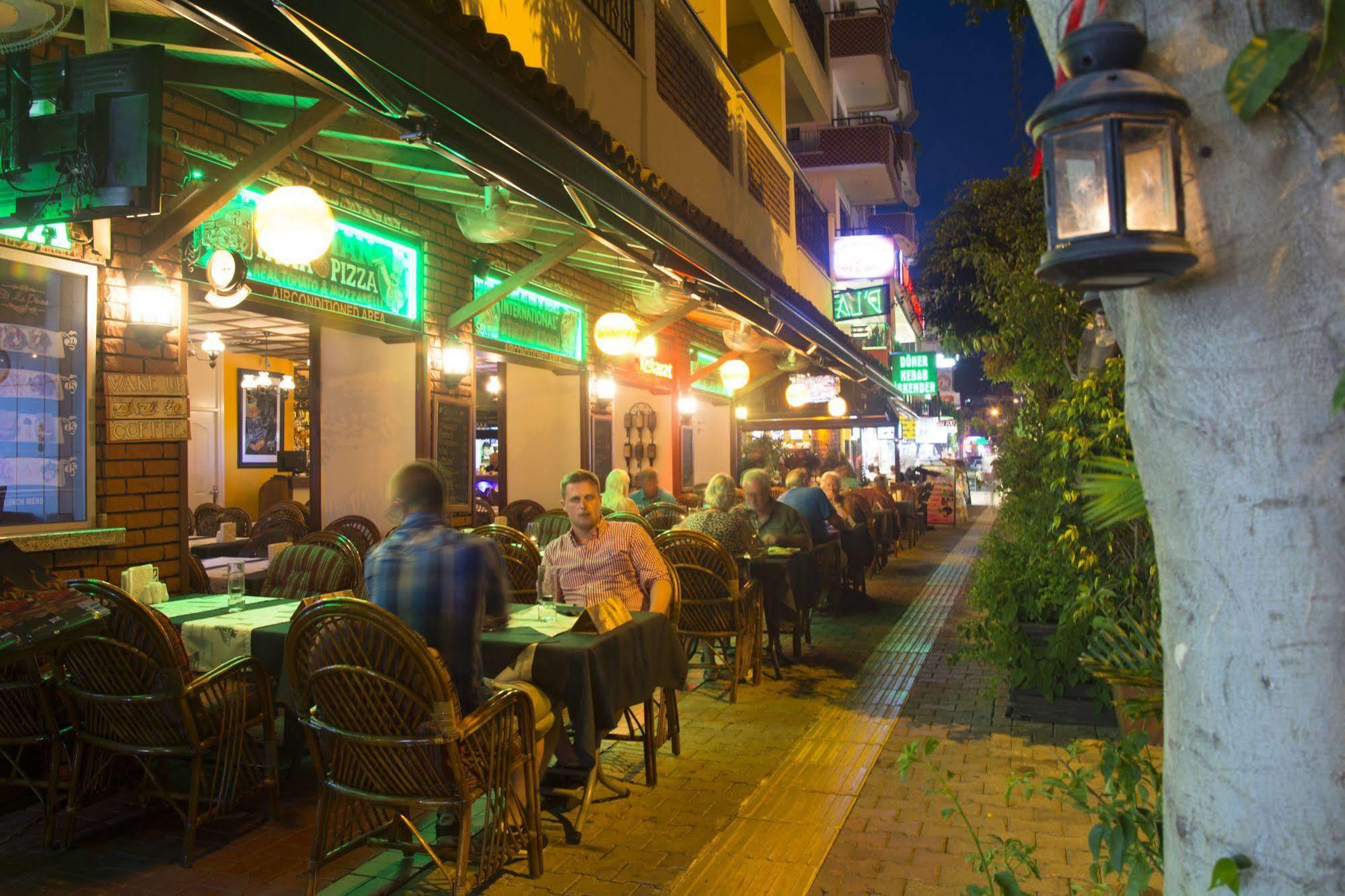 Kleopatra Hotel Alanya Buitenkant foto