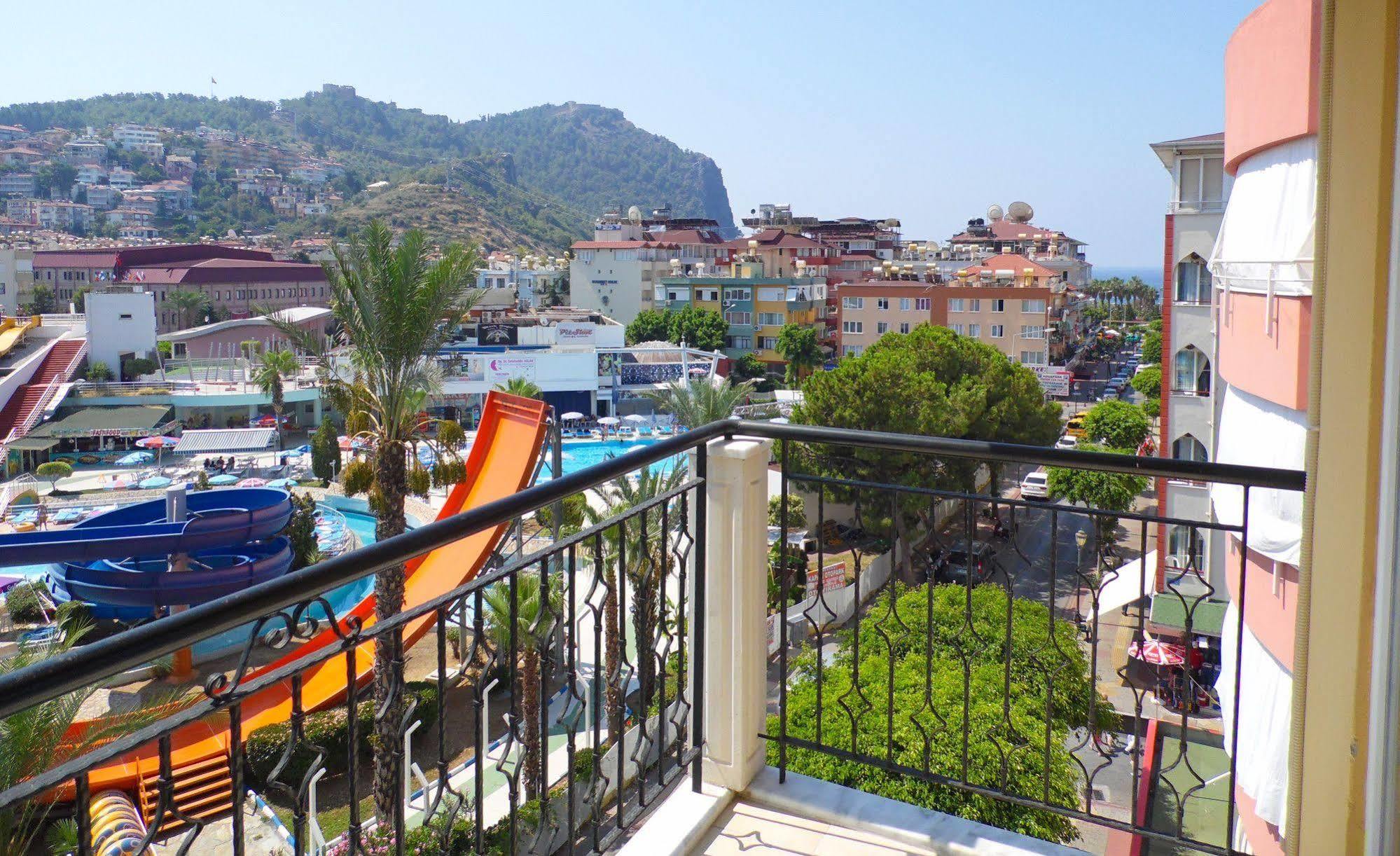 Kleopatra Hotel Alanya Buitenkant foto